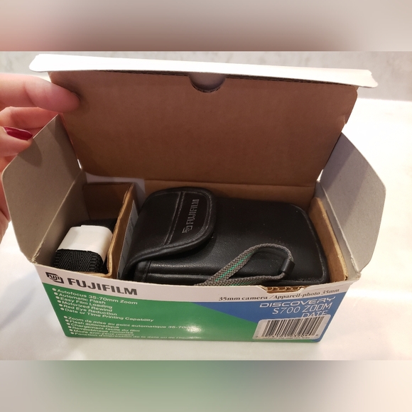 Fuji Discovery S700 Zoom Date - Picture 3 of 16